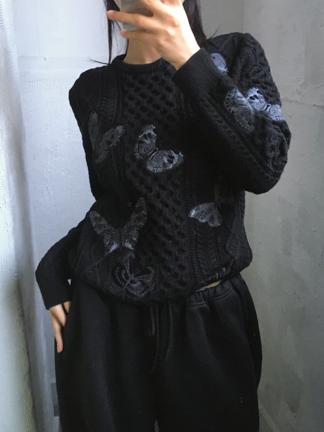 Valentino 발렌티노 버터플라이 자수 코튼 케이블 니트 상품이미지1