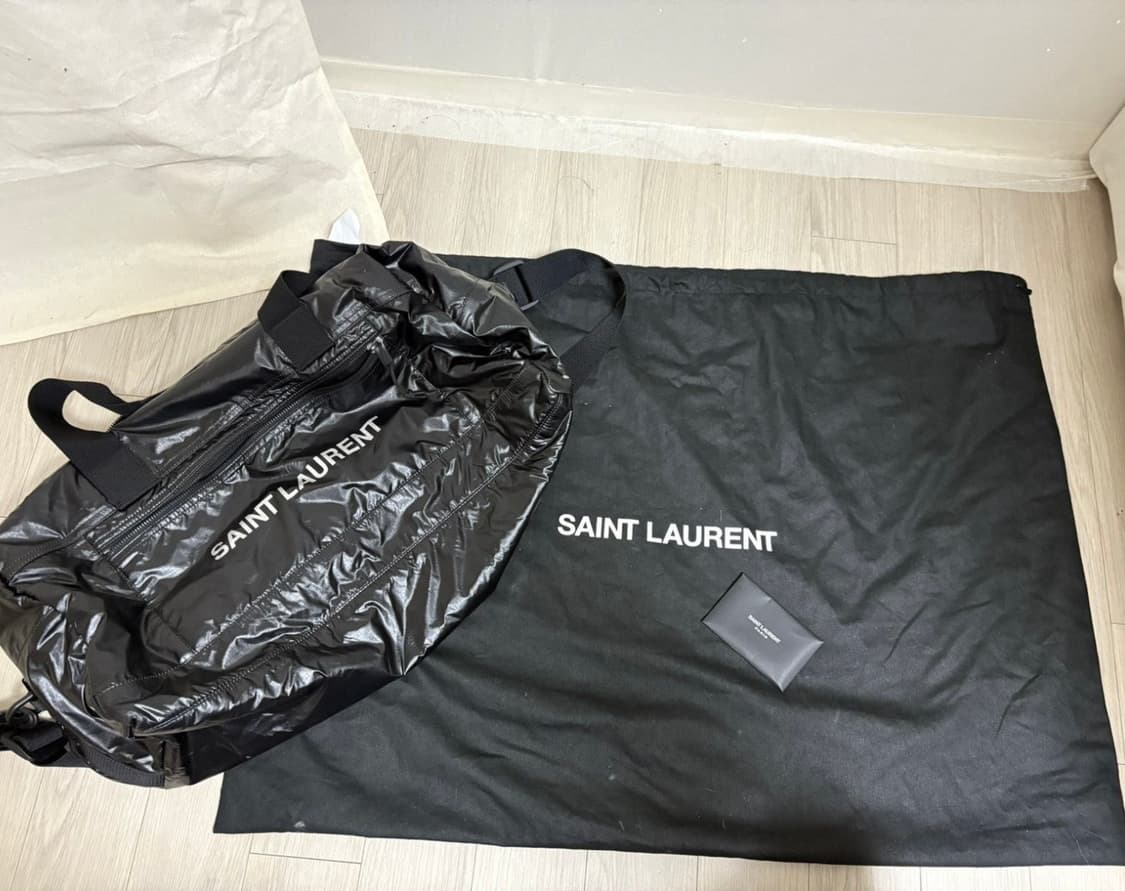 (신품)생로랑 nuxx 더플백 상품이미지6