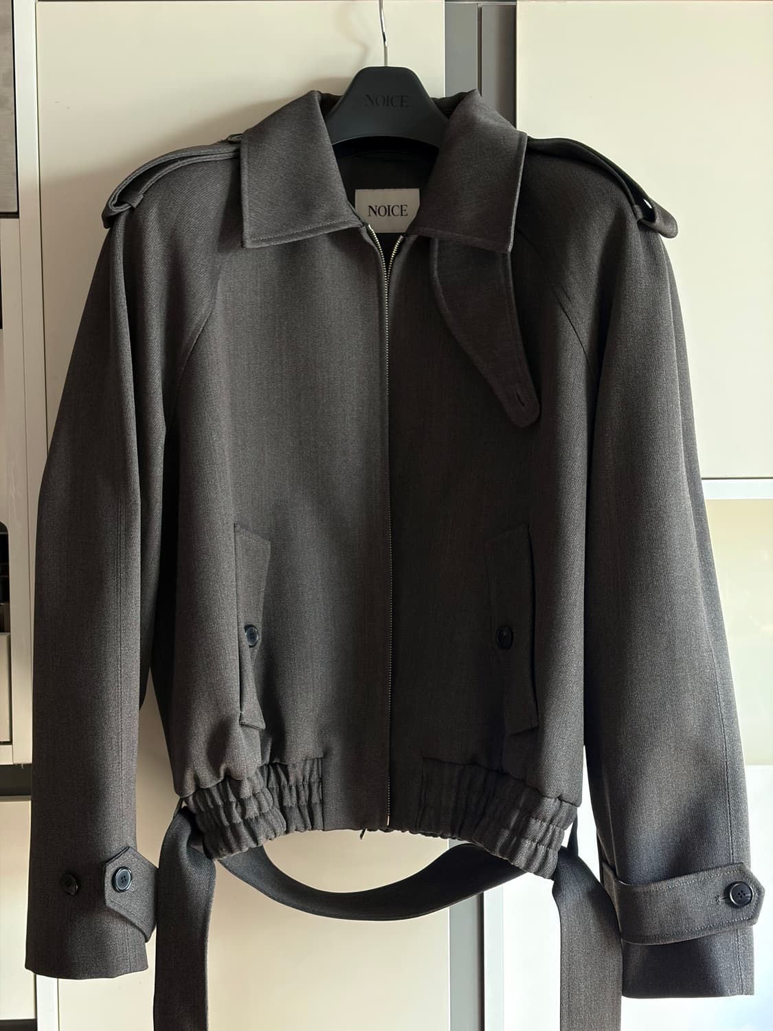 NOICE 노이스 넥 버클 울 블랜드 블루종 M 판매합니다 상품이미지1
