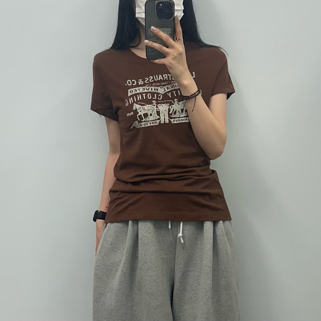 리바이스 브라운 반팔 티셔츠  상품이미지1