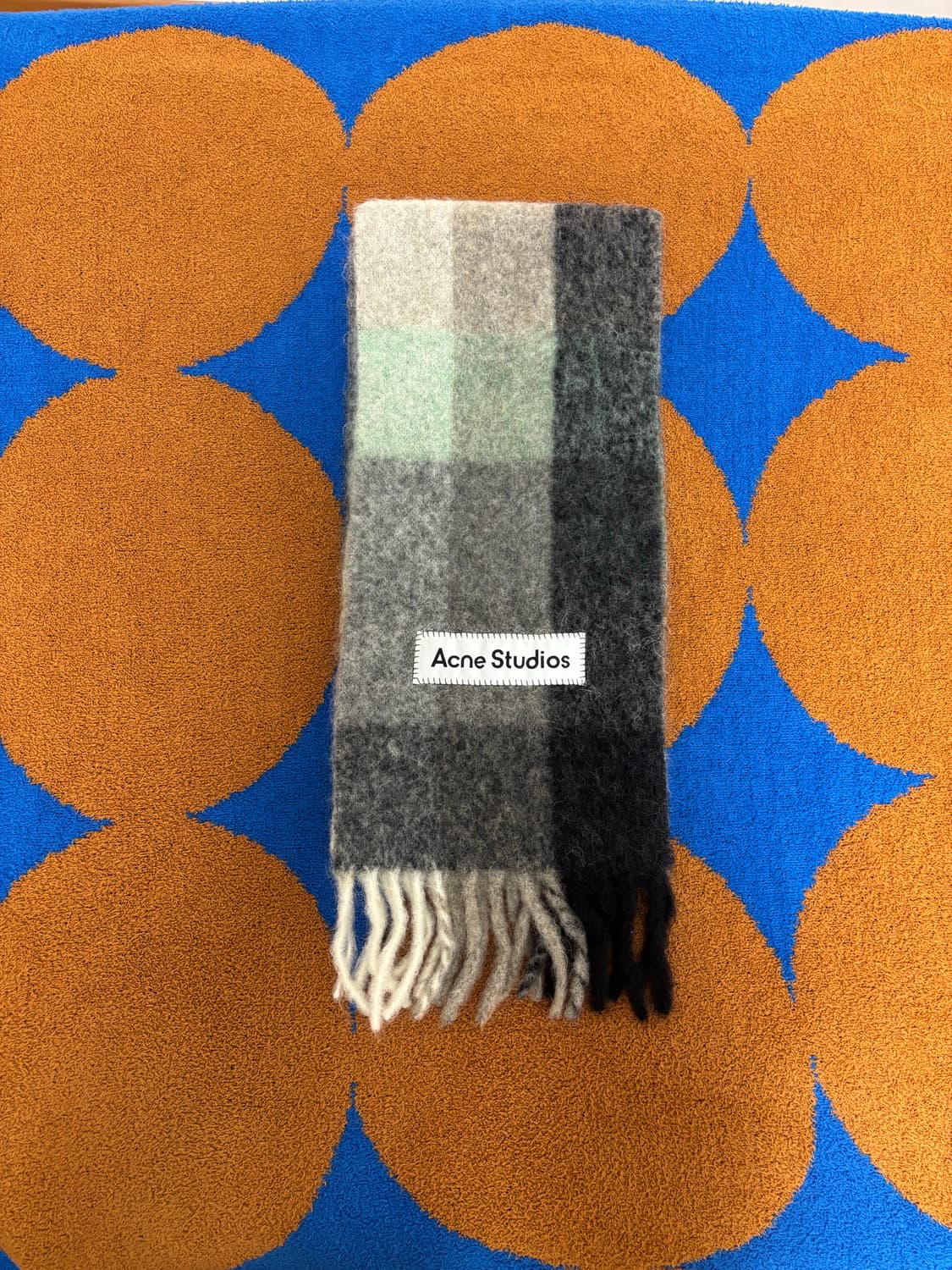 아크네 스튜디오 모헤어 머플러 목도리 상품이미지4