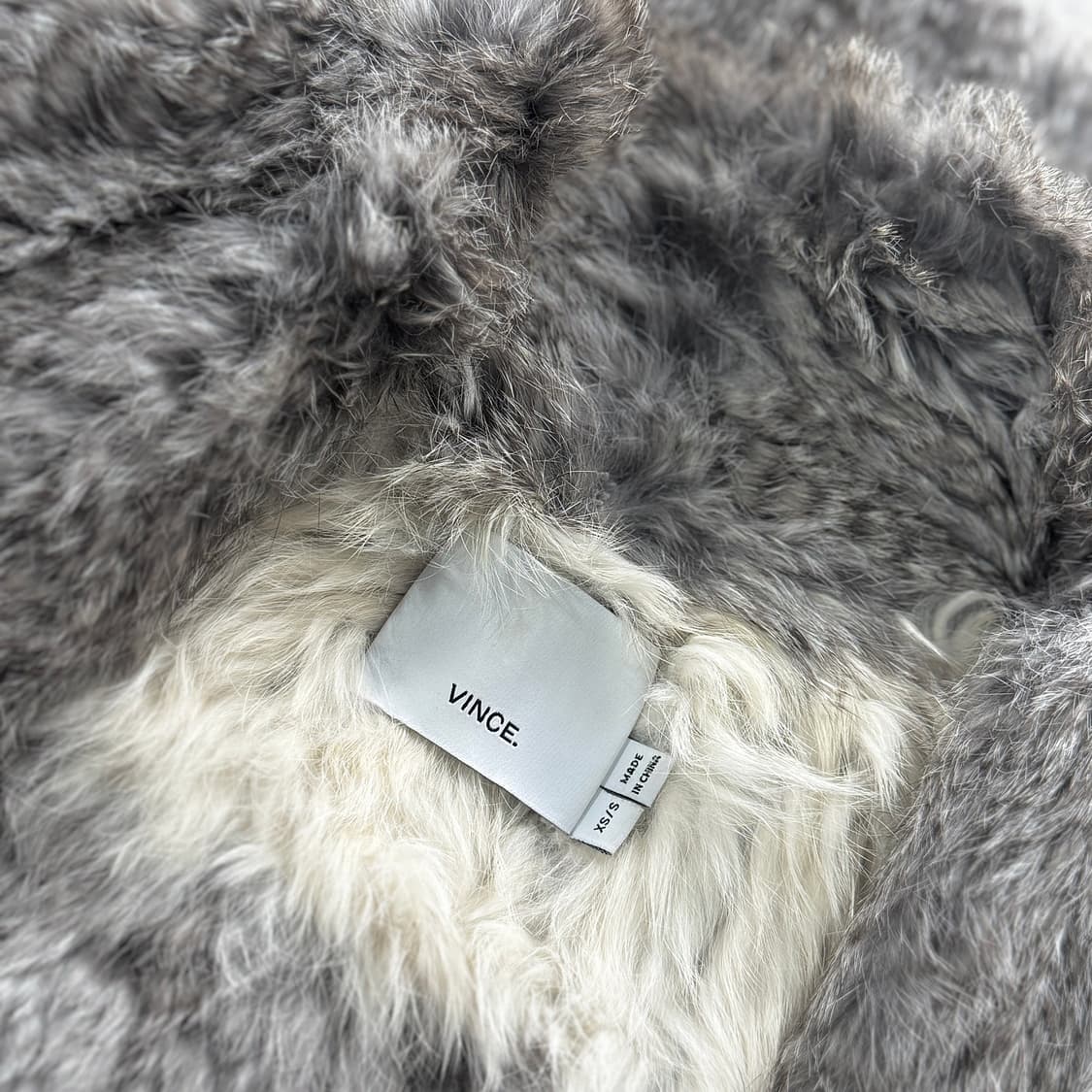 빈스 컬러블록 래빗퍼 베스트 상품이미지4