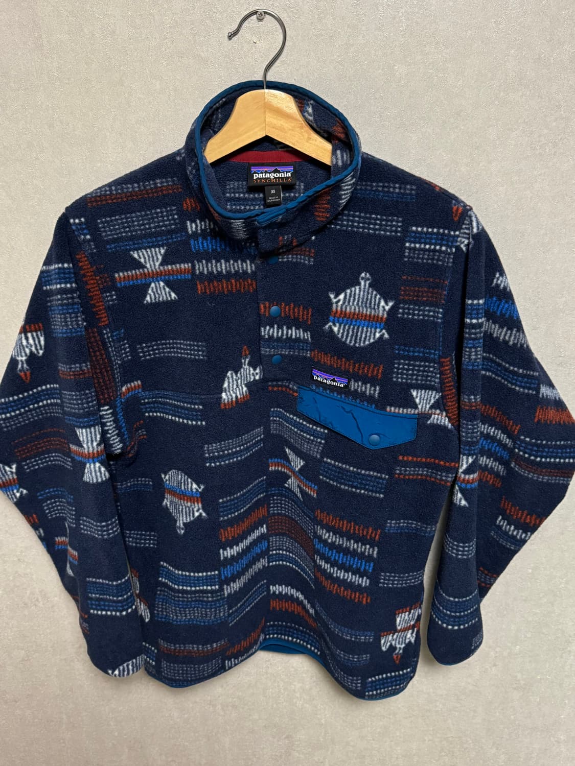 17s 파타고니아 신칠라 동물 패턴 스냅티 상품이미지1