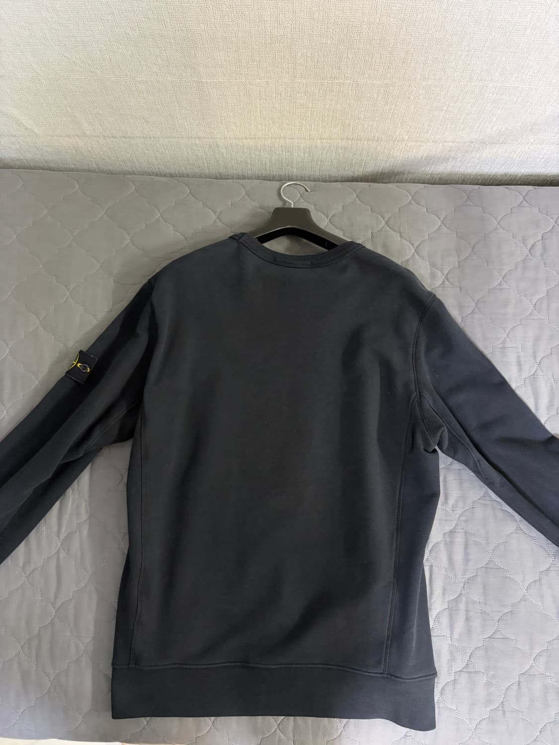 스톤아일랜드 맨투맨 블랙 상품이미지2