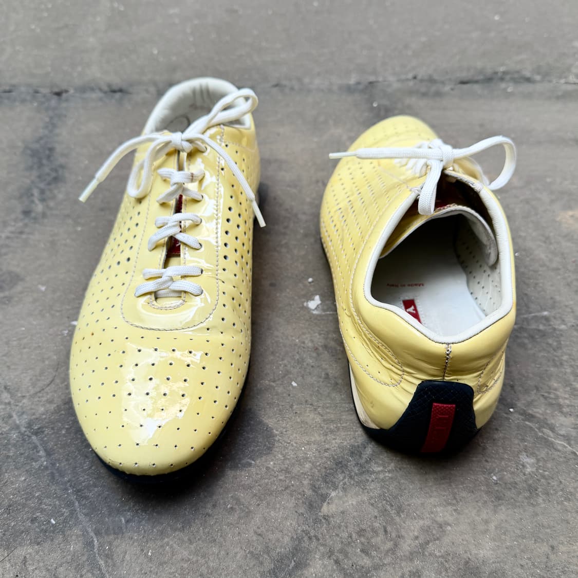 프라다 스포츠 페이던트 크림 스니커즈  상품이미지1