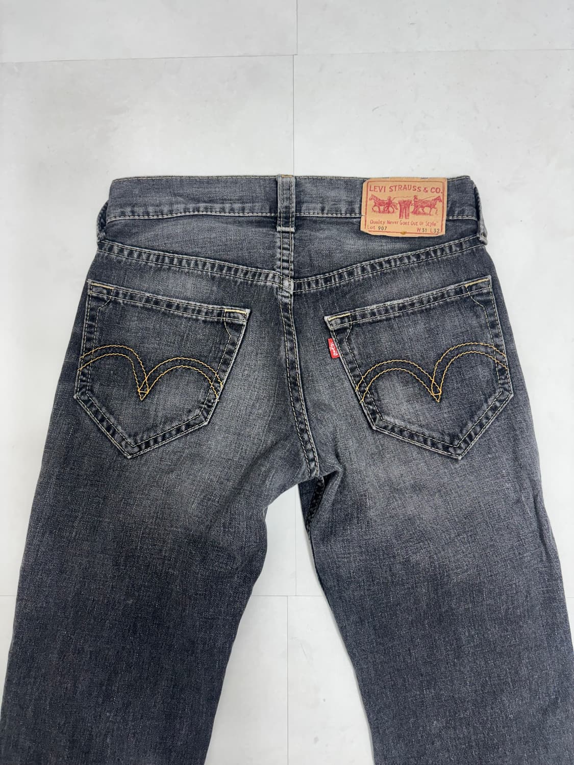 LEVIS 907 WASHED BLACK 상품이미지9