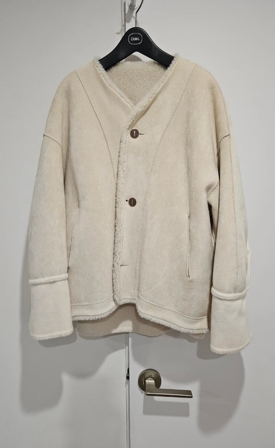 시스템 양면 시어링 코트 (양모 뽀글이, 무스탕) 모92% + 캐시8% 상품이미지3