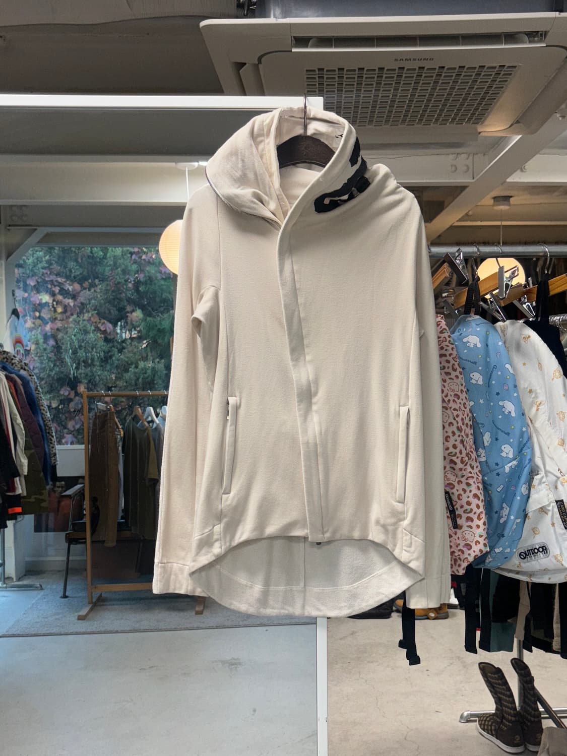 Bajra 비대칭 후드집업 상품이미지1