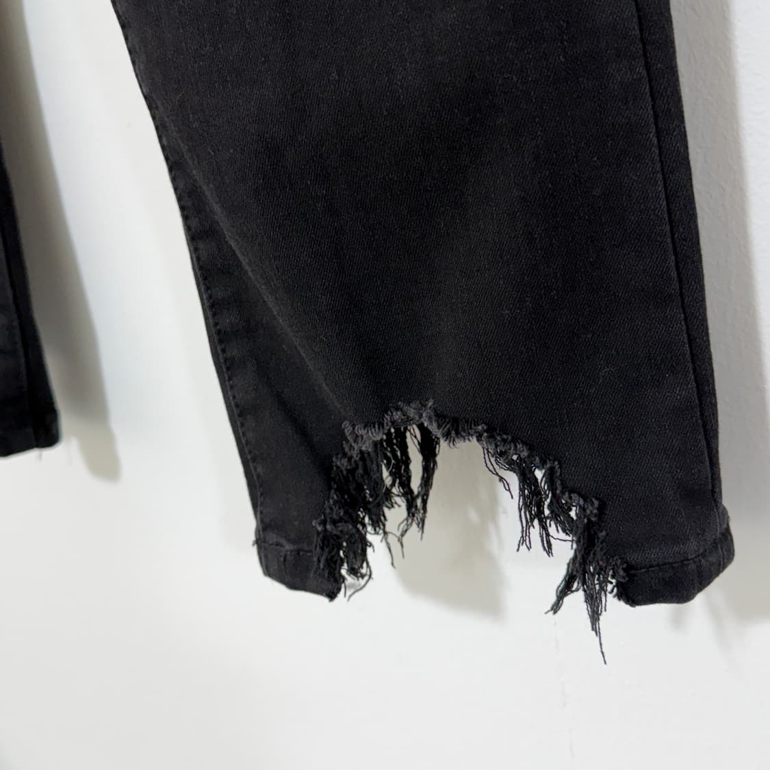 [26] 아크네스튜디오 하이라이즈 크롭 블랙진 상품이미지5