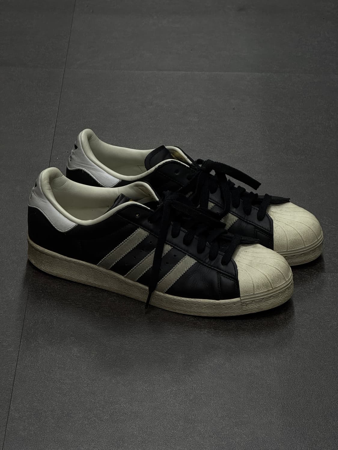 295 / 아디다스 슈퍼스타 검흰   상품이미지1