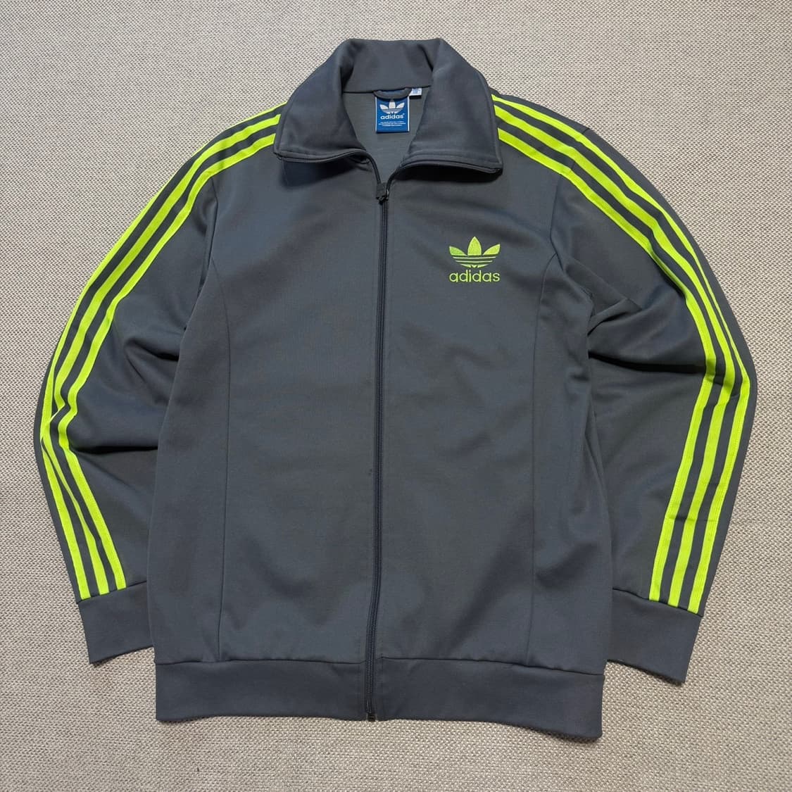 아디다스 유로파 트랙탑 상품이미지1