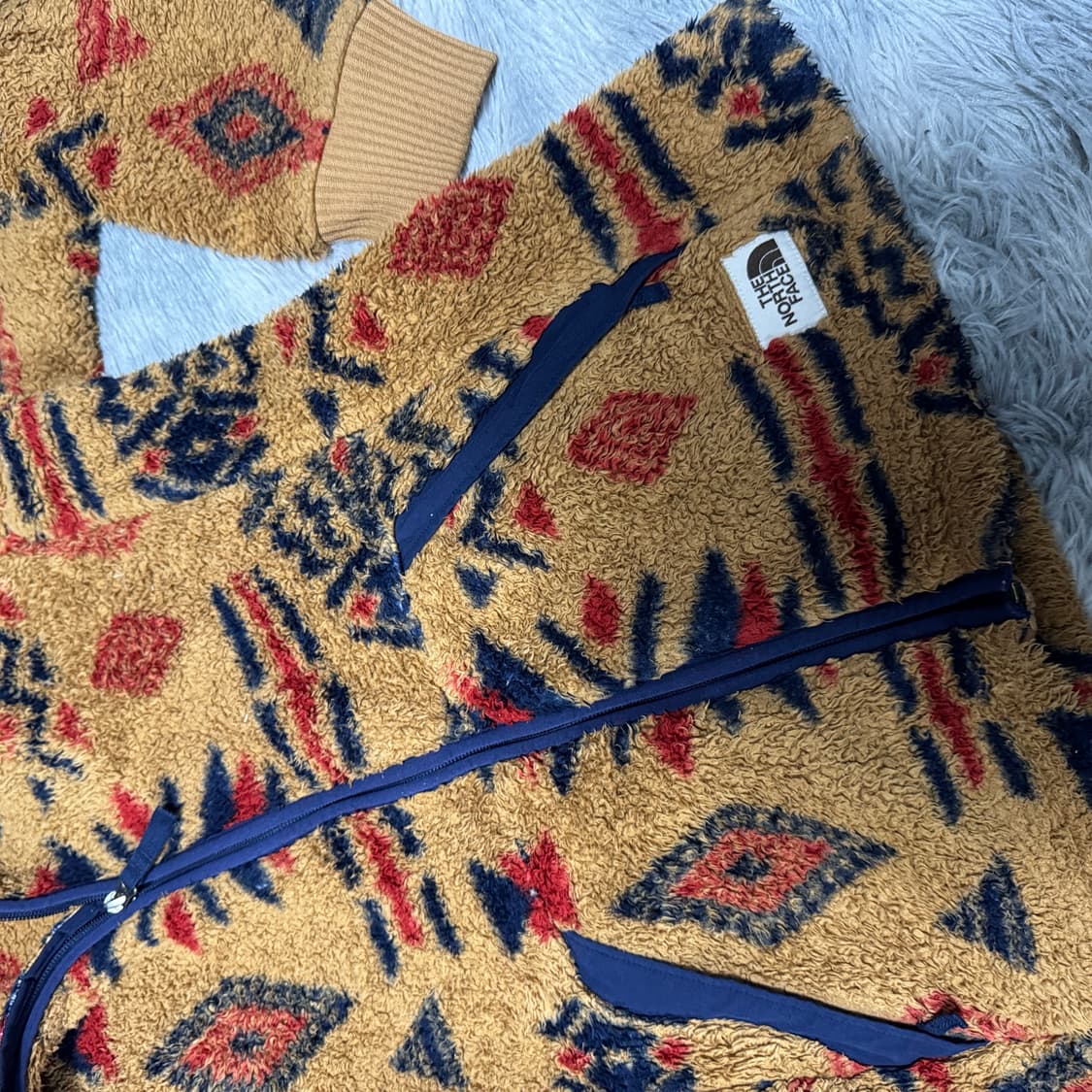 노스페이스 패턴 후리스집업 여성 M사이즈 상품이미지3