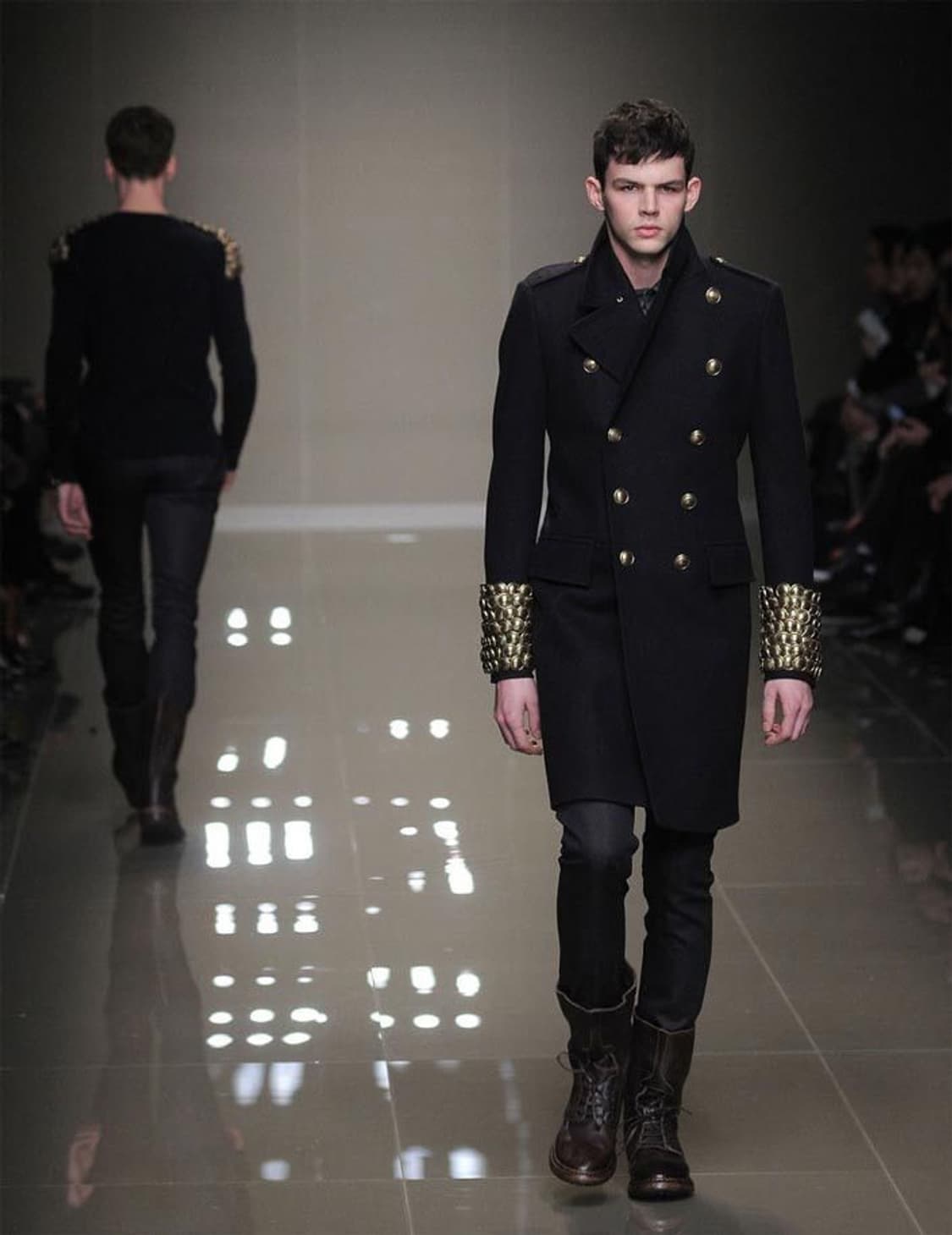 버버리 프로섬 10FW 컬렉션 라인 바이커 부츠 상품이미지2