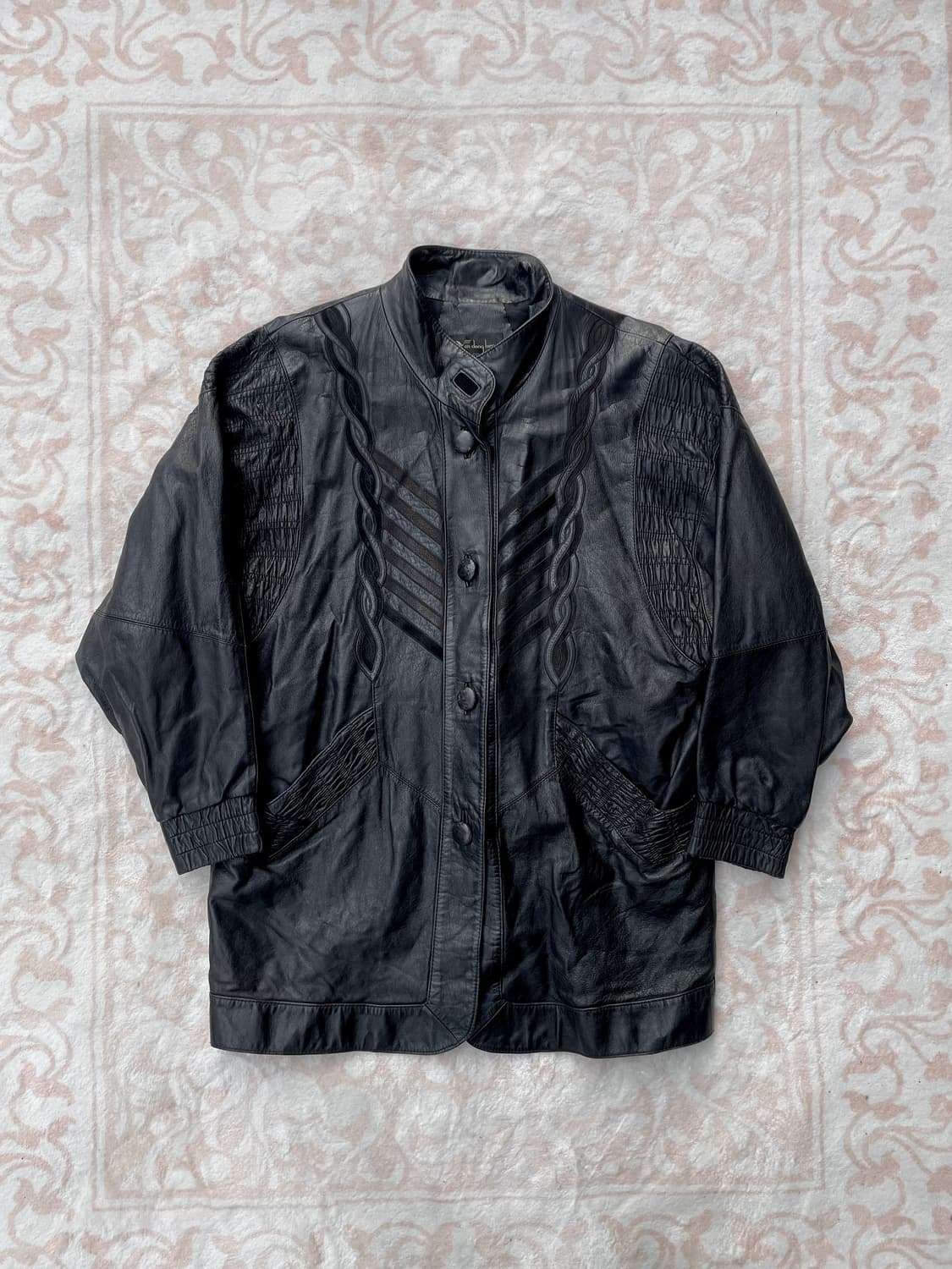 Won Dong Hee 보헤미안 웨스턴 블랙레더 카코트 상품이미지2