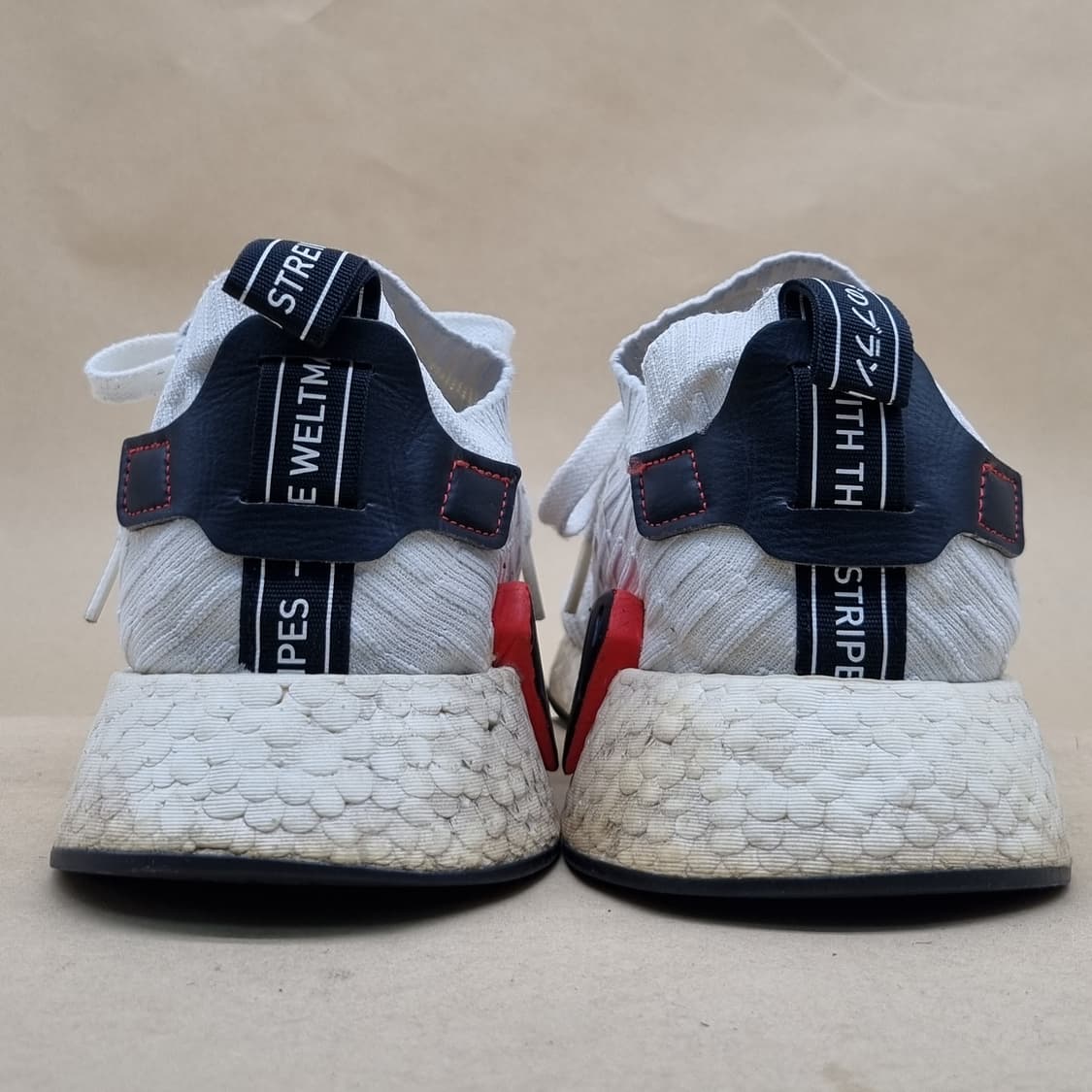 아디다스 NMD R1 프라임니트 스니커즈270 상품이미지4