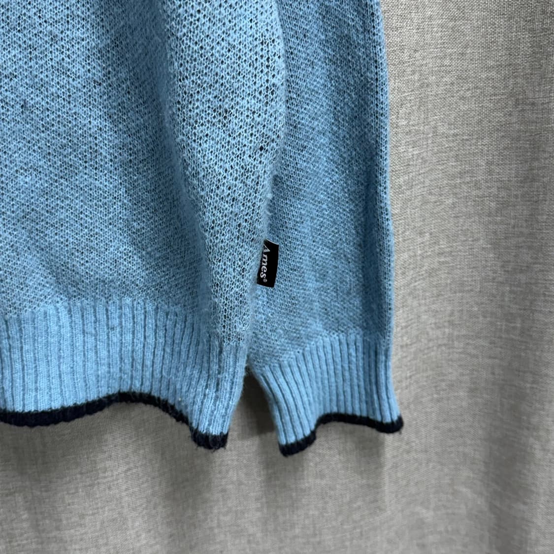 [FREE] Ames 아메스 로고 니트 스웨터 하늘색 상품이미지4