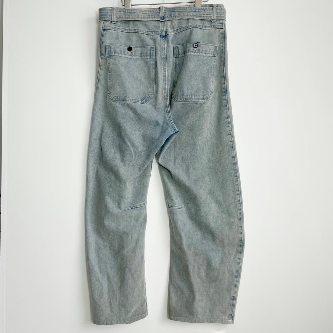 B1 인사일런스(INSILENCE) 턱 와이드 연청 데님 팬츠 M사이즈 상품이미지4