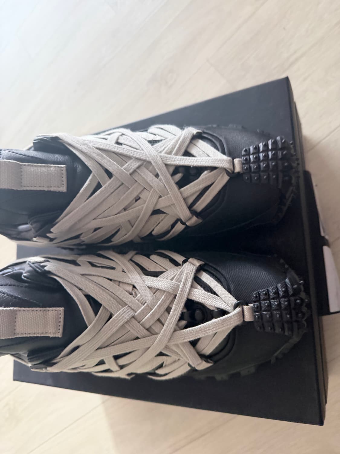 (43) 릭오웬스 X  몽클레르 26SS 스니커즈 상품이미지2