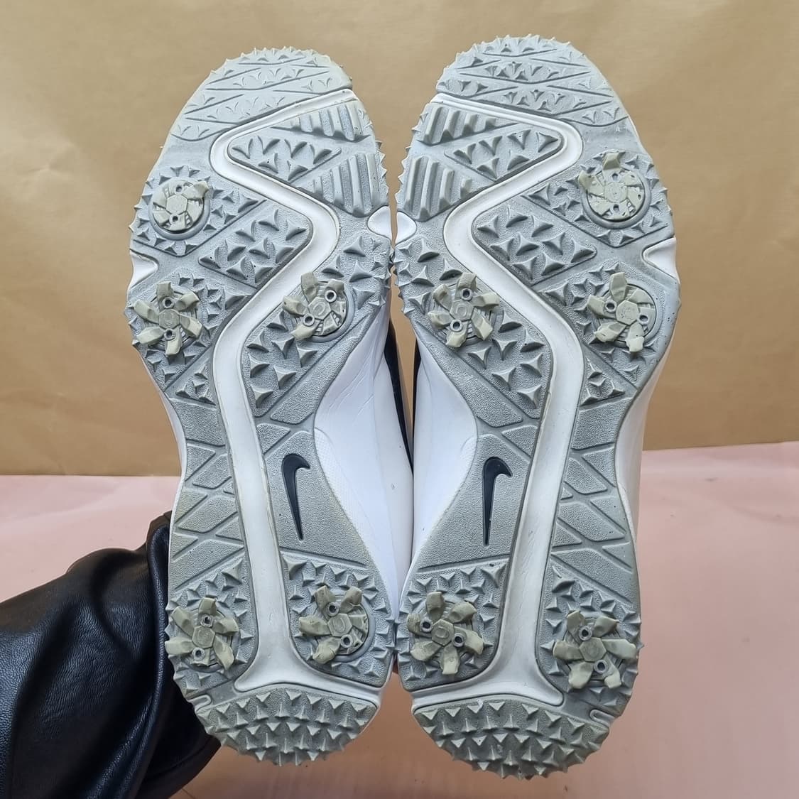 나이키 에어 줌 라이벌 남성골프화265 상품이미지3