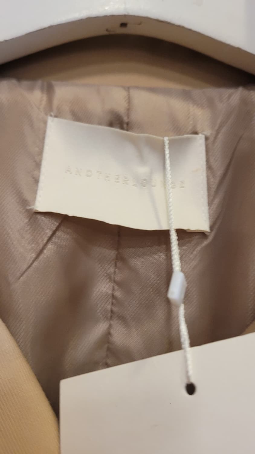 새상품) another lounge 플리츠 벌룬 트렌치코트  상품이미지7