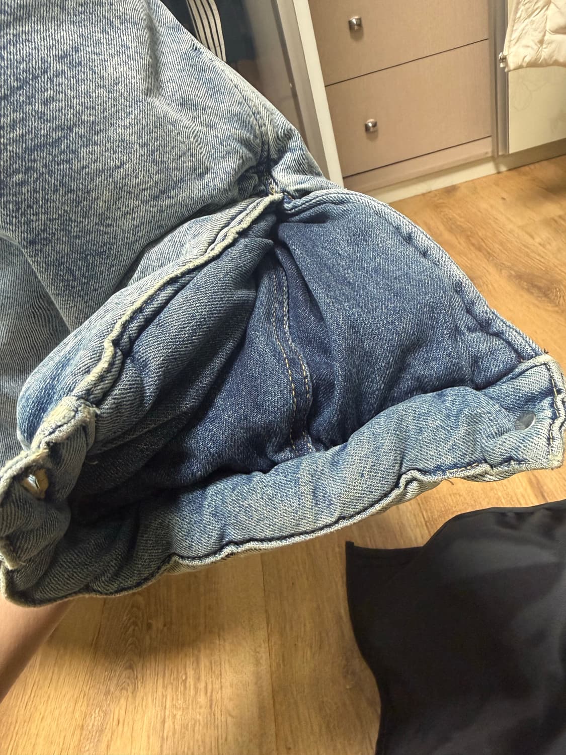 발렌시아가 페디드데님 자켓 팝니다 상품이미지6