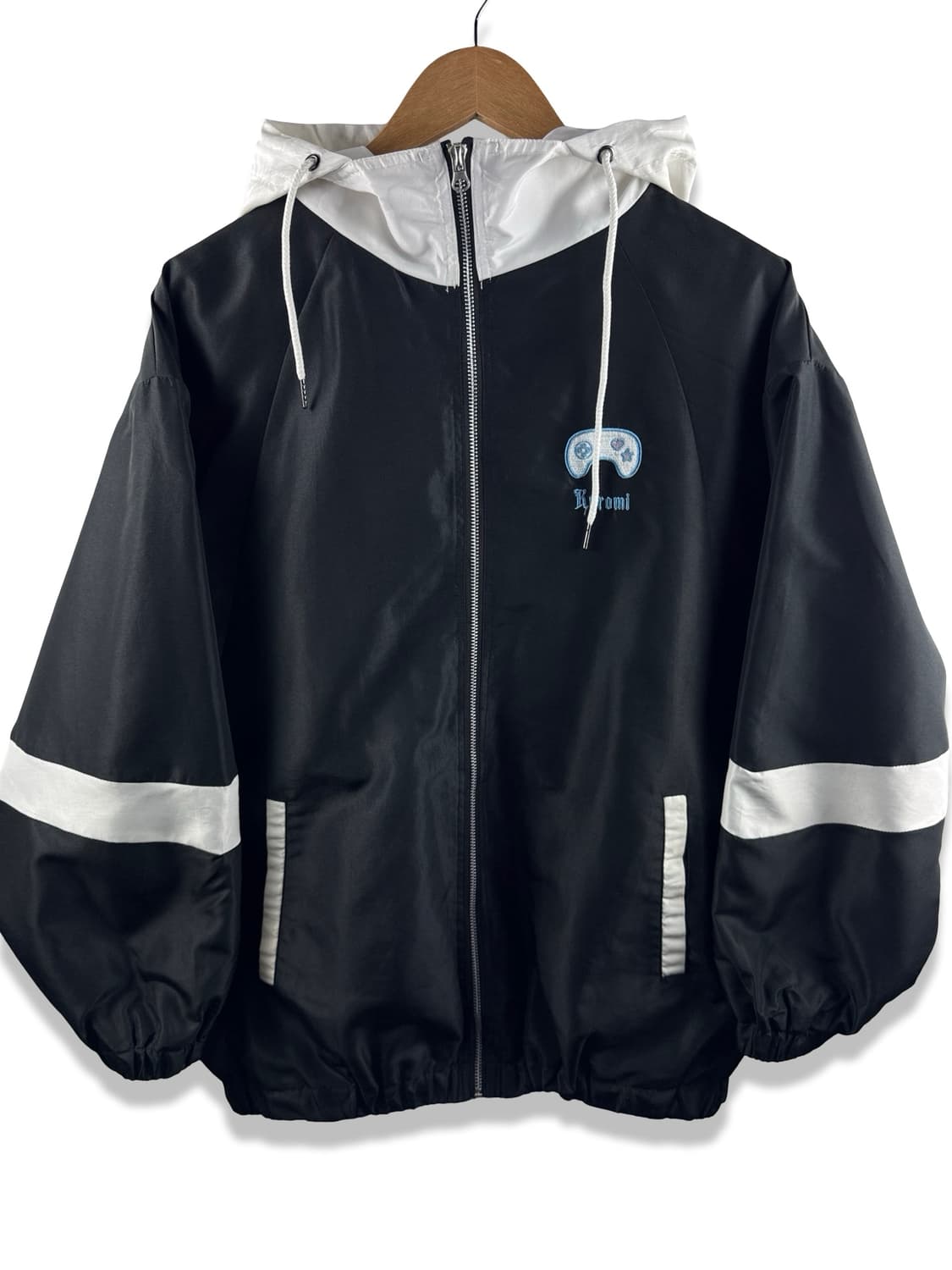 쿠로미 백프린팅 후드 바람막이 자켓2713 상품이미지2