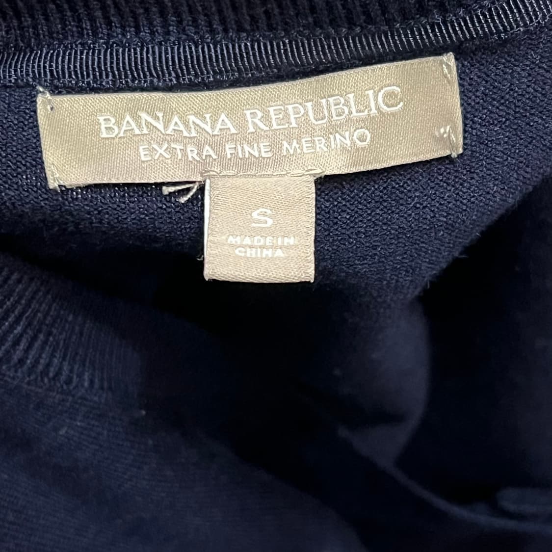  바나나리퍼블릭 라운드 니트 가디건 y15103 상품이미지5