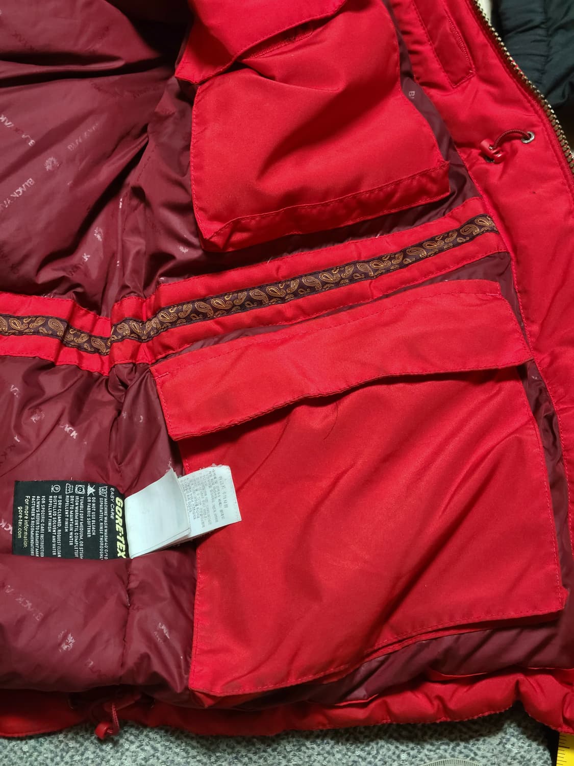 블랙야크 남성 고어텍스 구스다운 패딩 100 상품이미지8