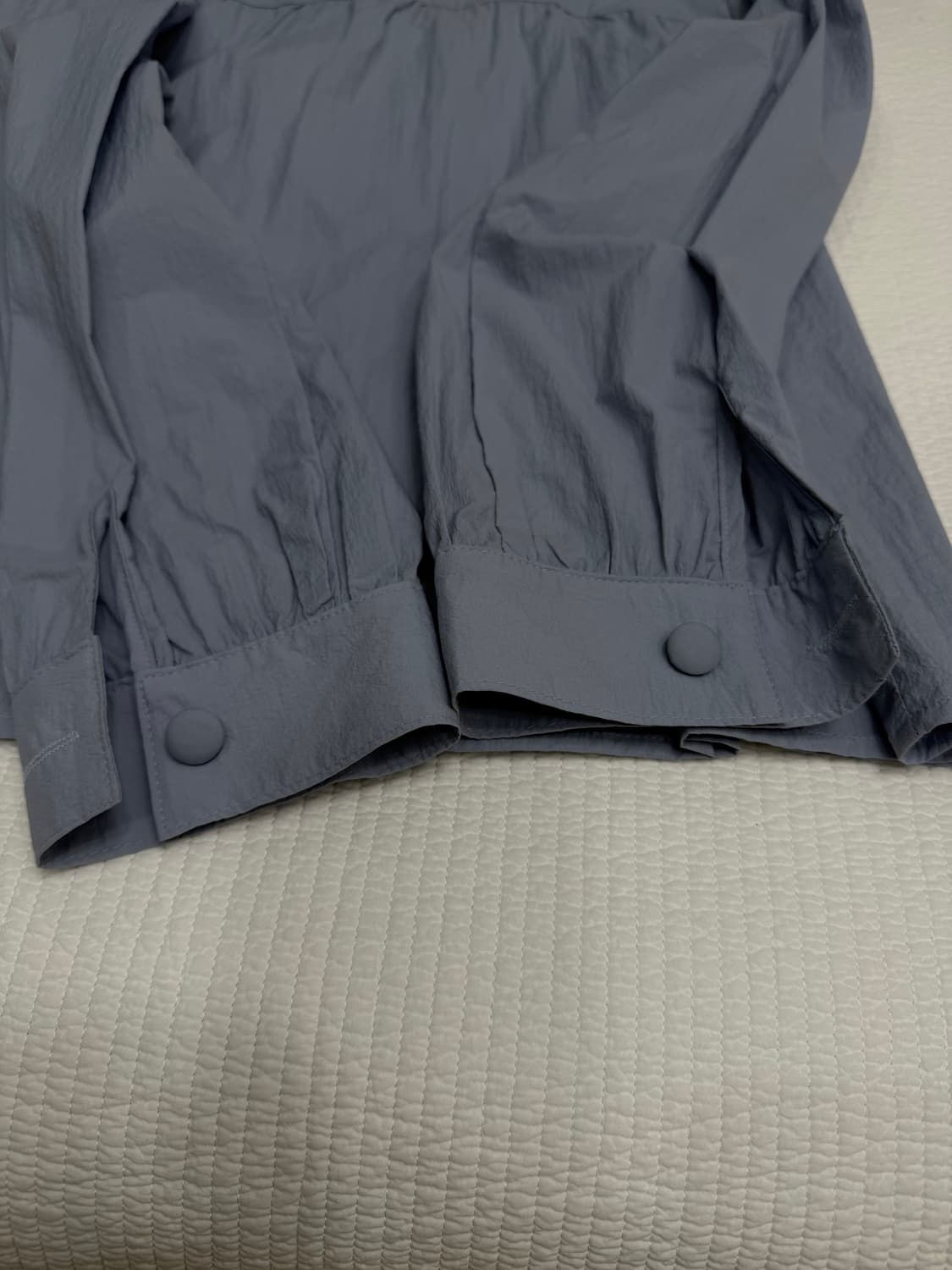 플로움 라비앙로즈 블라우스 블루 상품이미지7