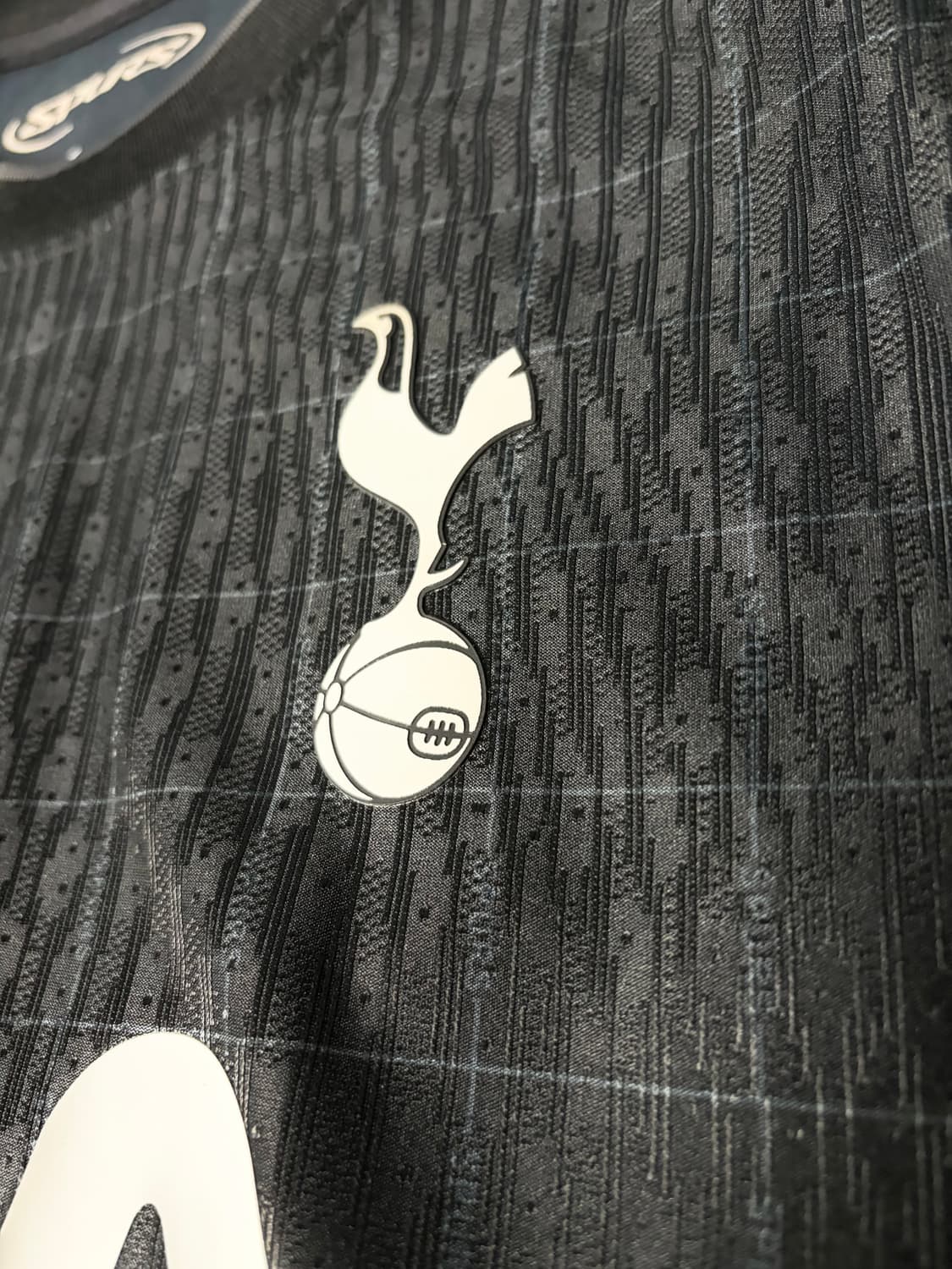 25/26 토트넘 어웨이 어센틱 유니폼 상품이미지6