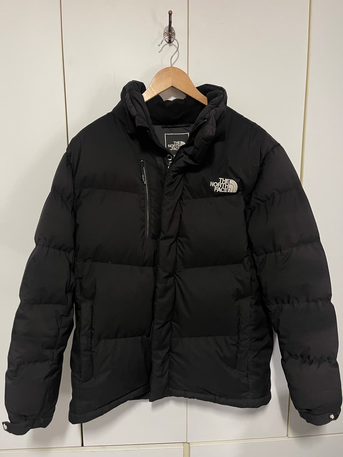 노스페이스 블랙 패딩 DRYVENT 상품이미지1