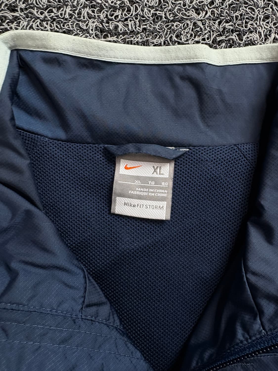 나이키 토탈 90 올드스쿨 박시핏 바람막이 1643 상품이미지3