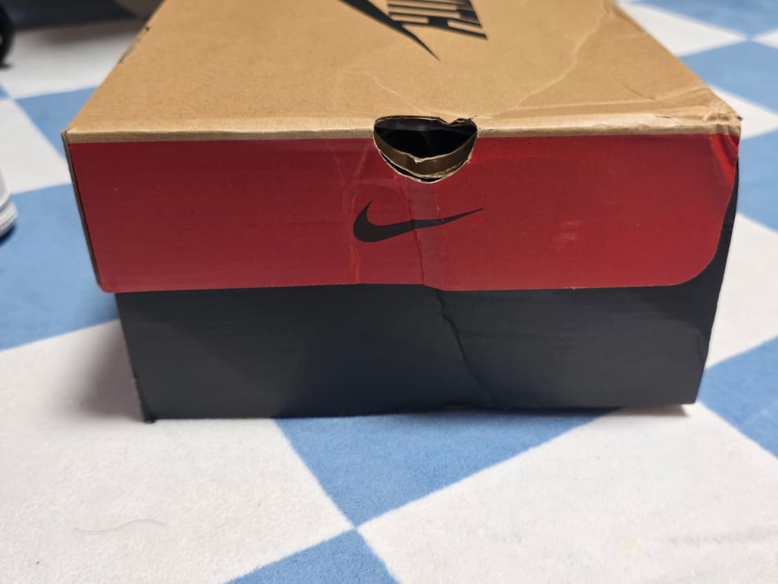 (GS 245) 나이키 x KITH 키스 에어포스 1 블랙 스프러스 팬텀 상품이미지4