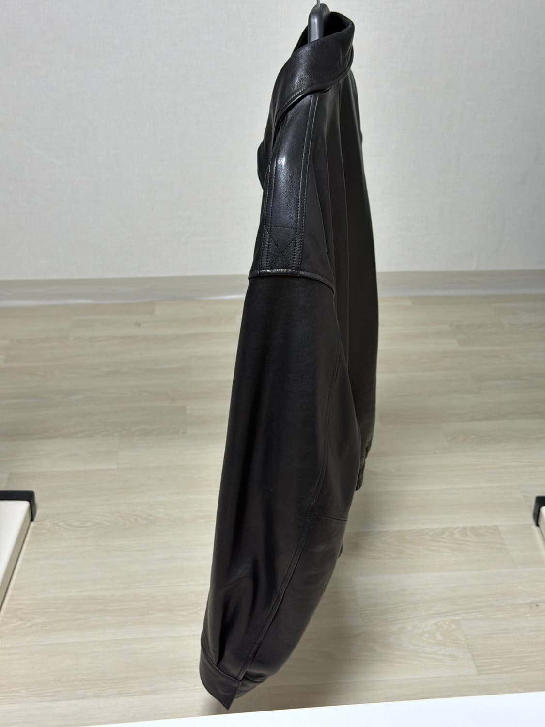 인더로우 A2 레더 자켓 상품이미지3