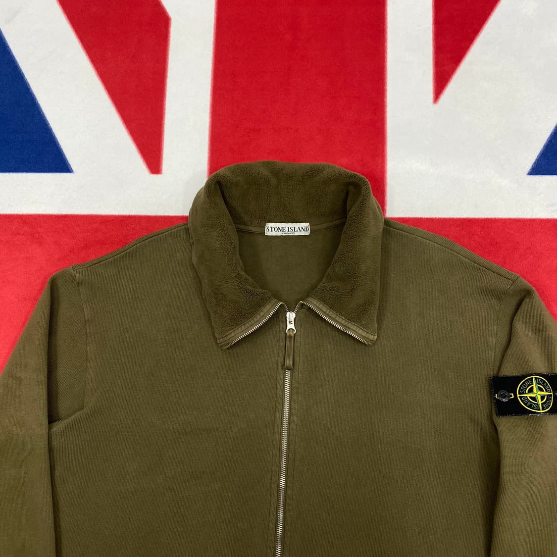 스톤아일랜드 집업 105 상품이미지3