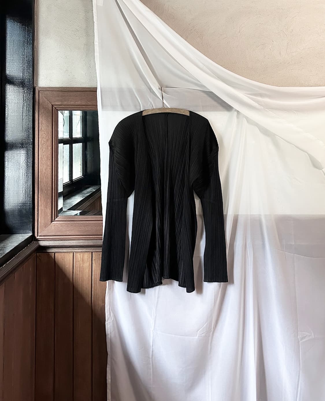 PLEATS PLEASE black cardigan 상품이미지6