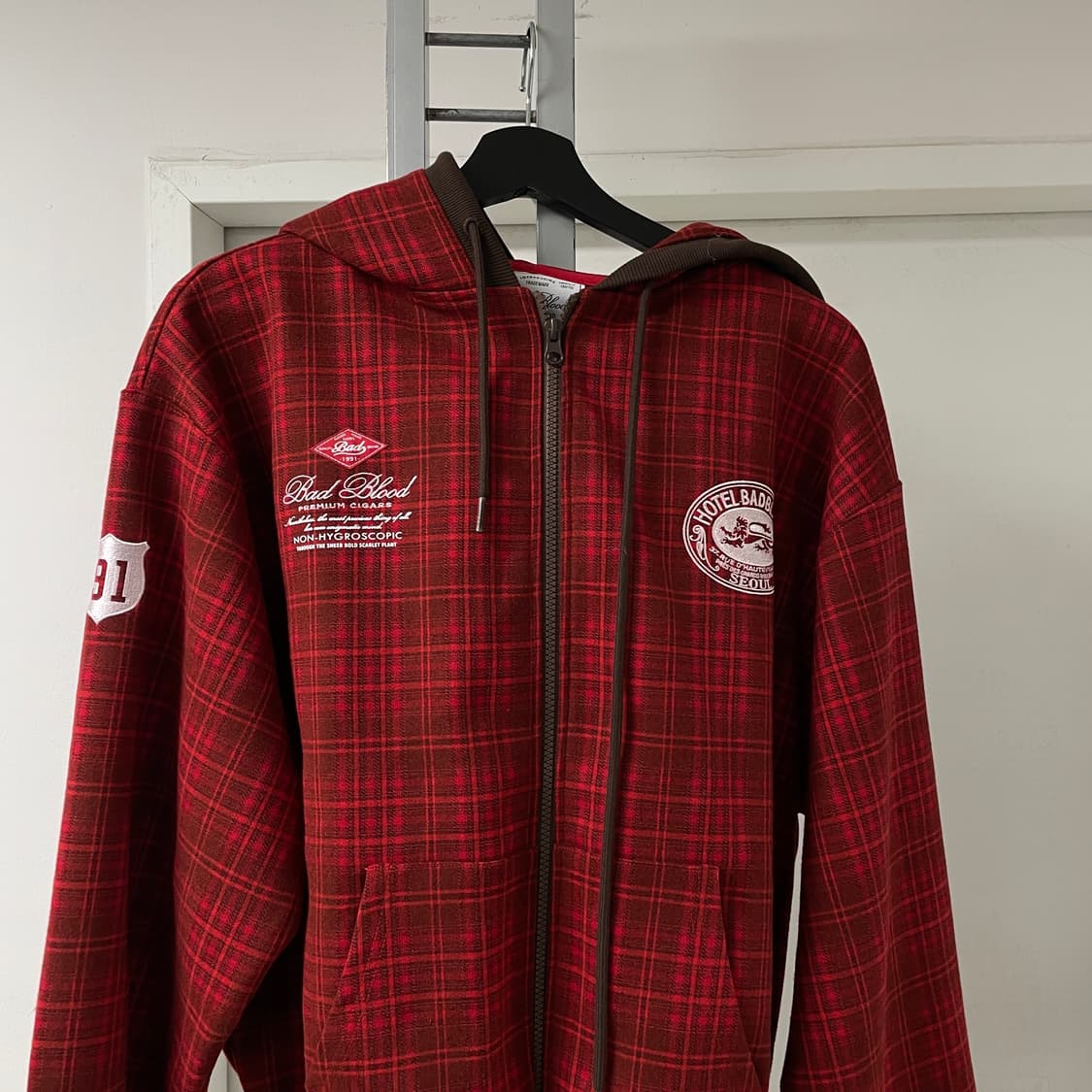 배드블러드 후드 집업 S(W) 상품이미지2