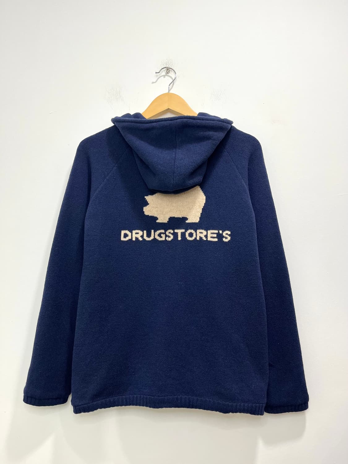 Drug store’s 양면 돼지 로고 자수 니트 후드집업 상품이미지3