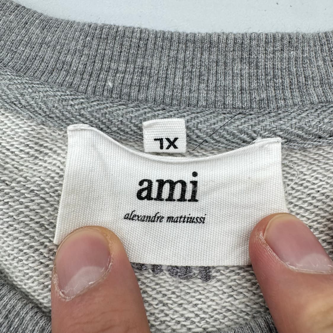 아미 맨투맨 상품이미지3