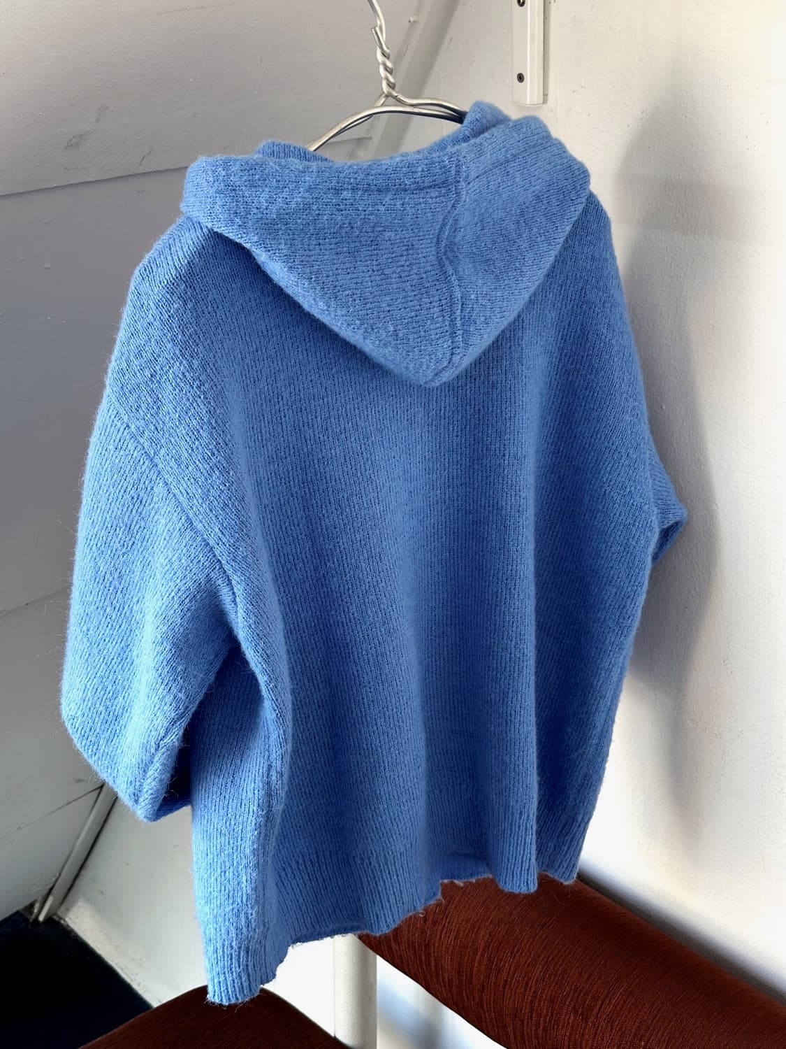 Brushed fabric hooded design knit P/O 상품이미지3