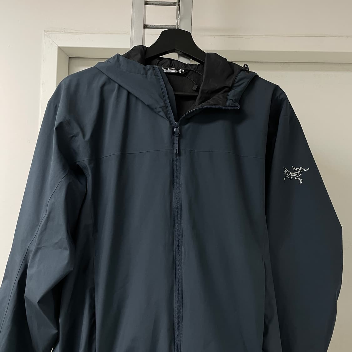 아크테릭스 솔라노 후드 고어텍스 자켓 M 상품이미지2