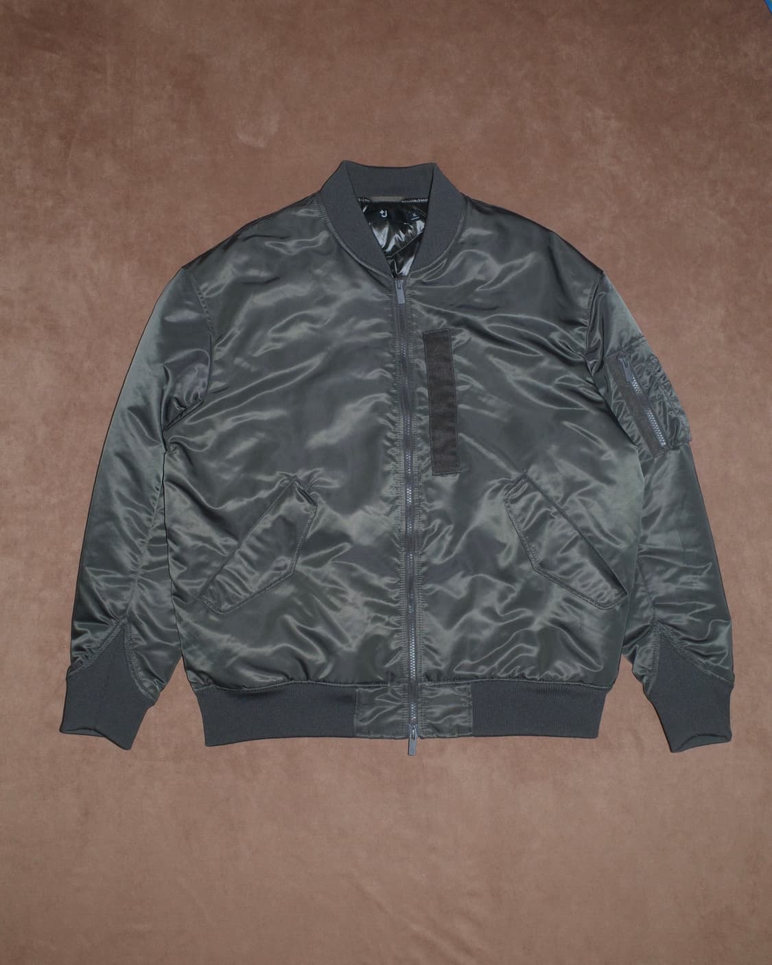 질샌더 x 유니클로 하이브리드 MA-1 봄버 자켓 상품이미지1