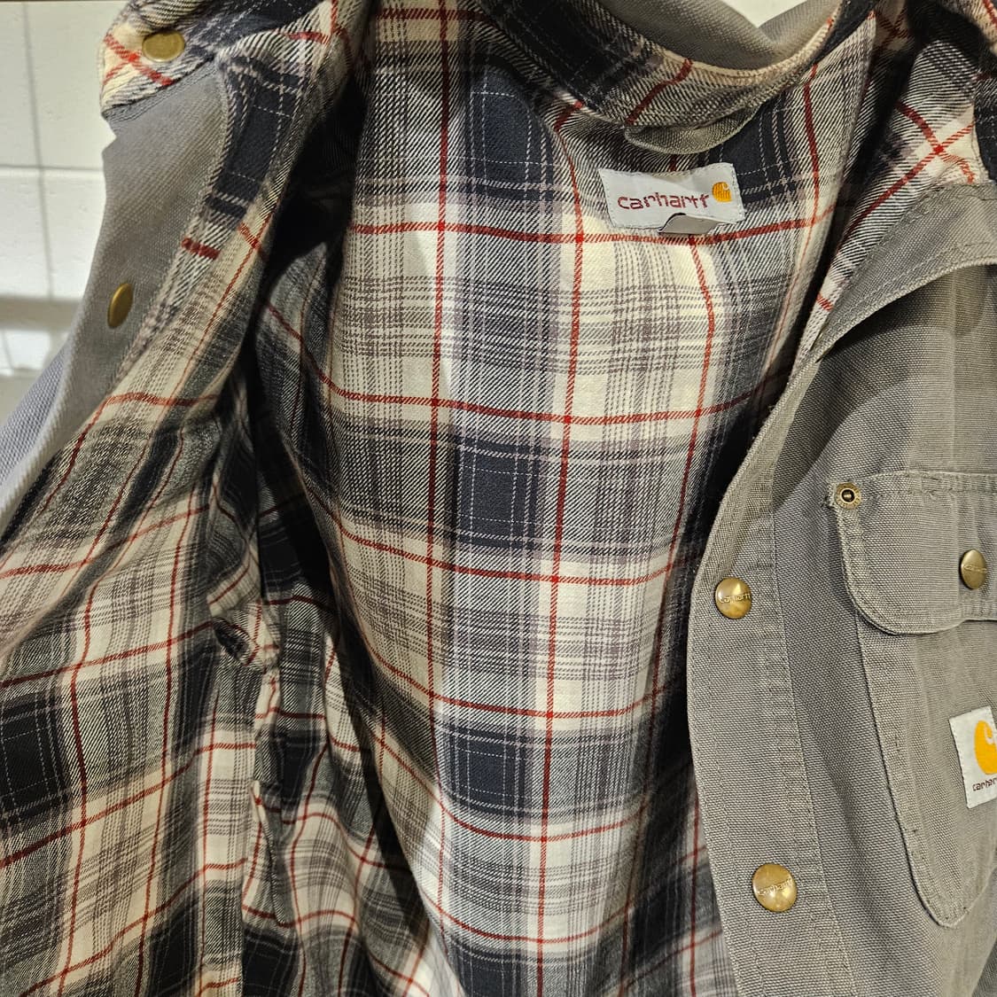 칼하트 타탄체크 캔버스 워크셔츠 상품이미지7