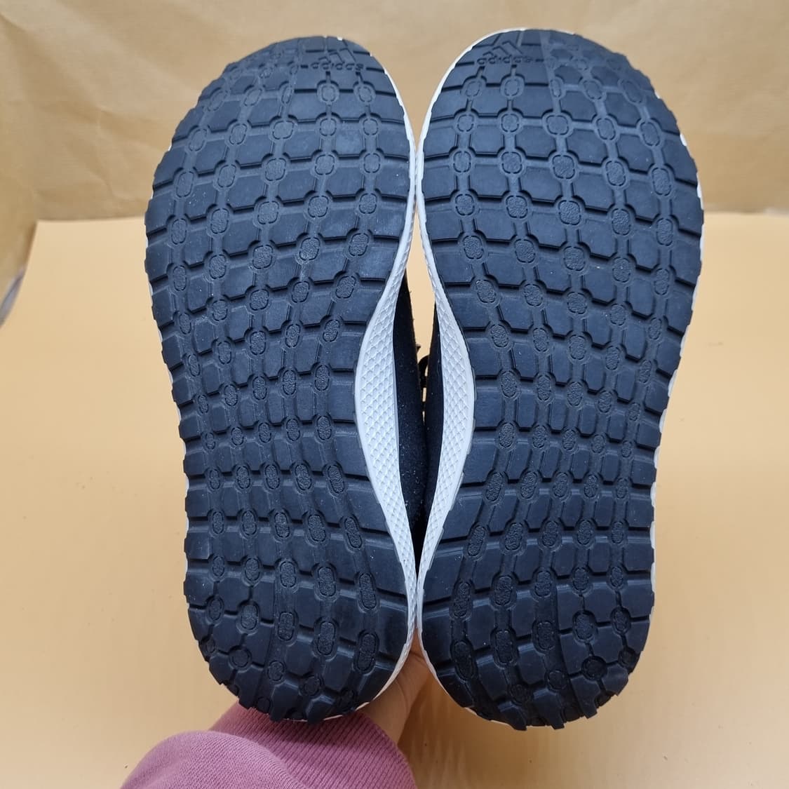 아디다스 클라이마웜 여성운동화235  상품이미지3