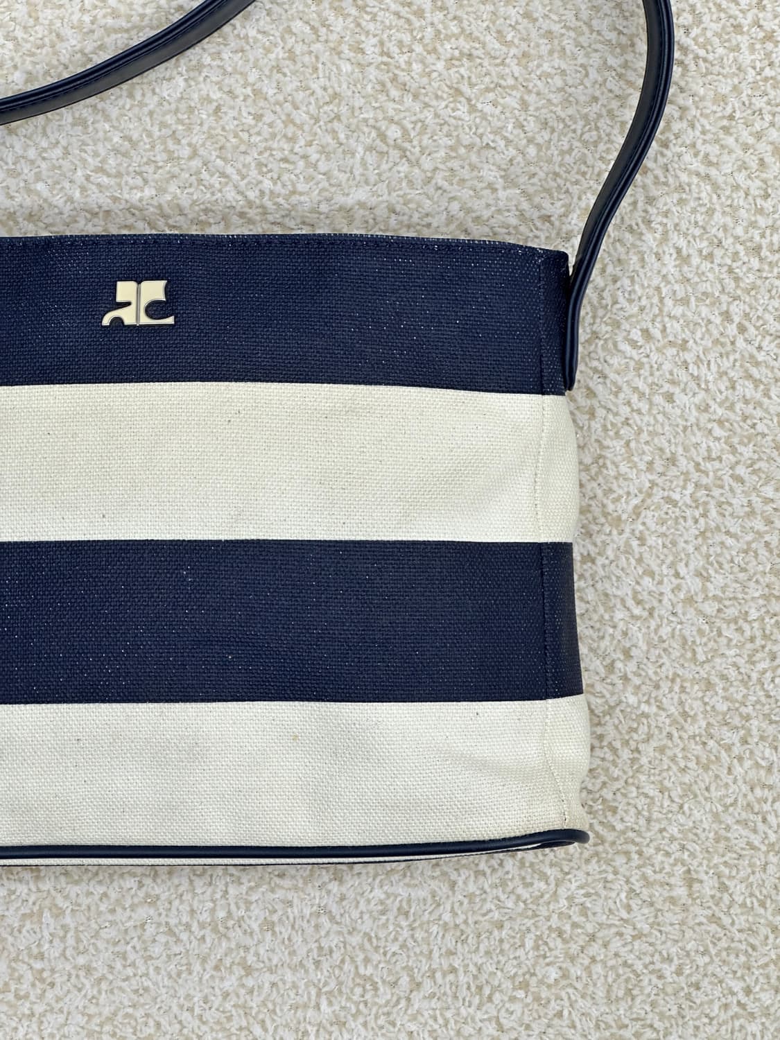 꾸레쥬 숄더백 상품이미지3