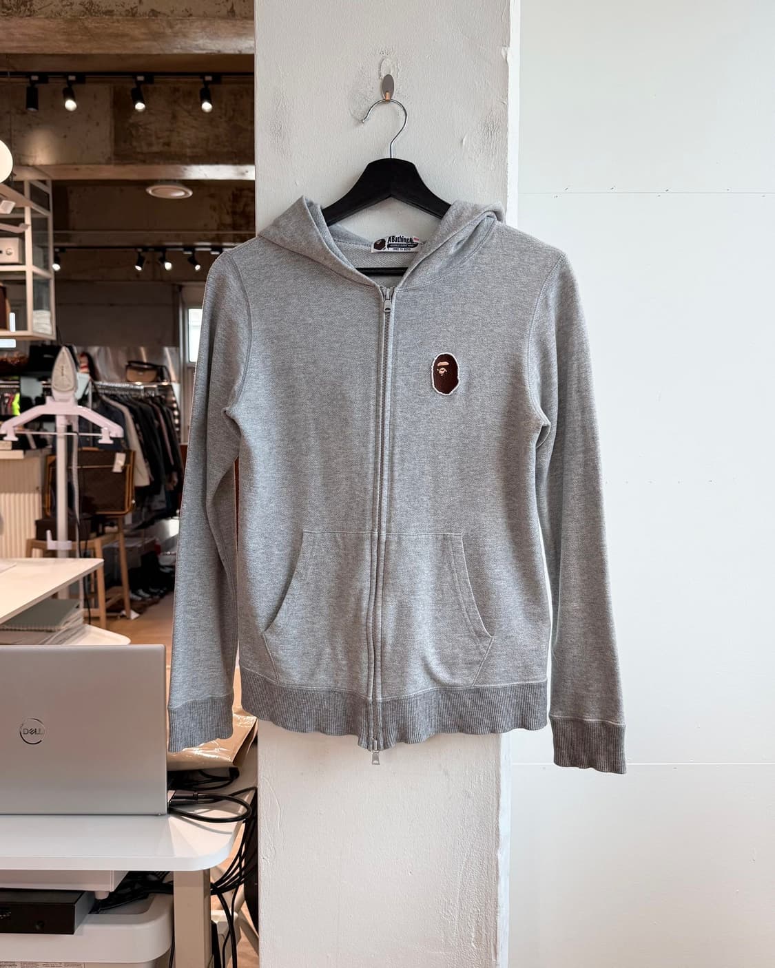 베이프 그레이 원 포인트 풀 후드집업  상품이미지2