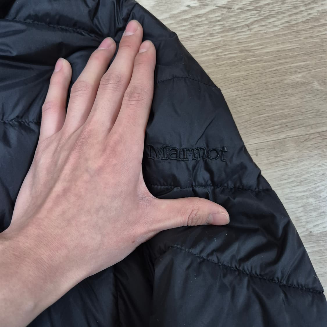 마모트 여성 프리미엄 후드 구스다운 경량 롱패딩 점퍼 L(100) 상품이미지4