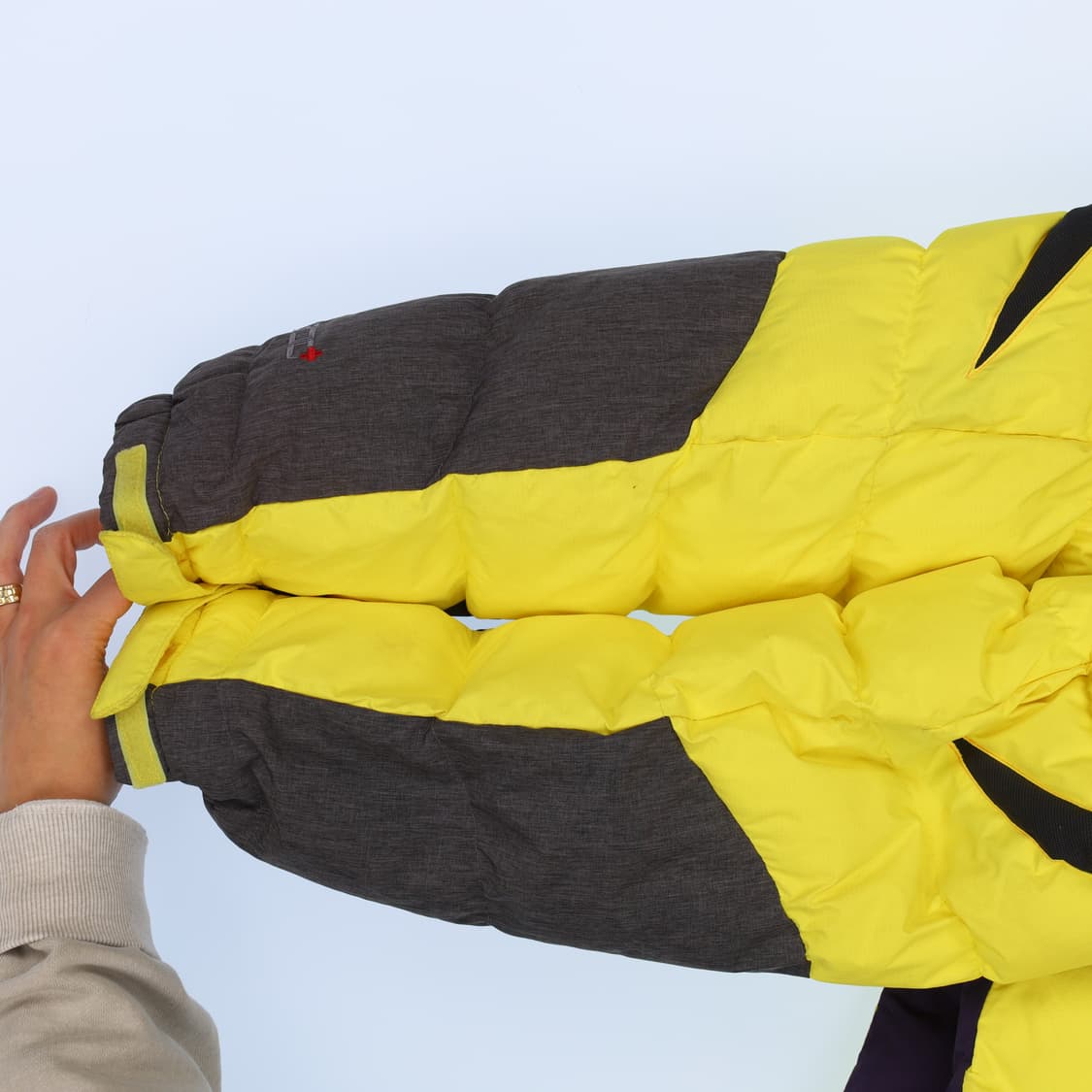 [L] 블랙야크 구스다운 후드패딩점퍼 1212H1 상품이미지8