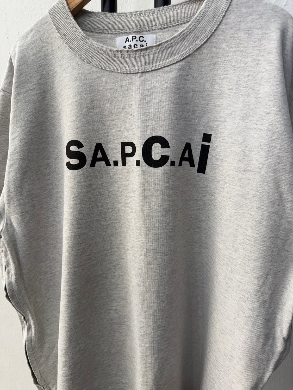 정품) A.P.C. 아페쎄 x 사카이 콜라보 남성 반팔티 L 상품이미지3