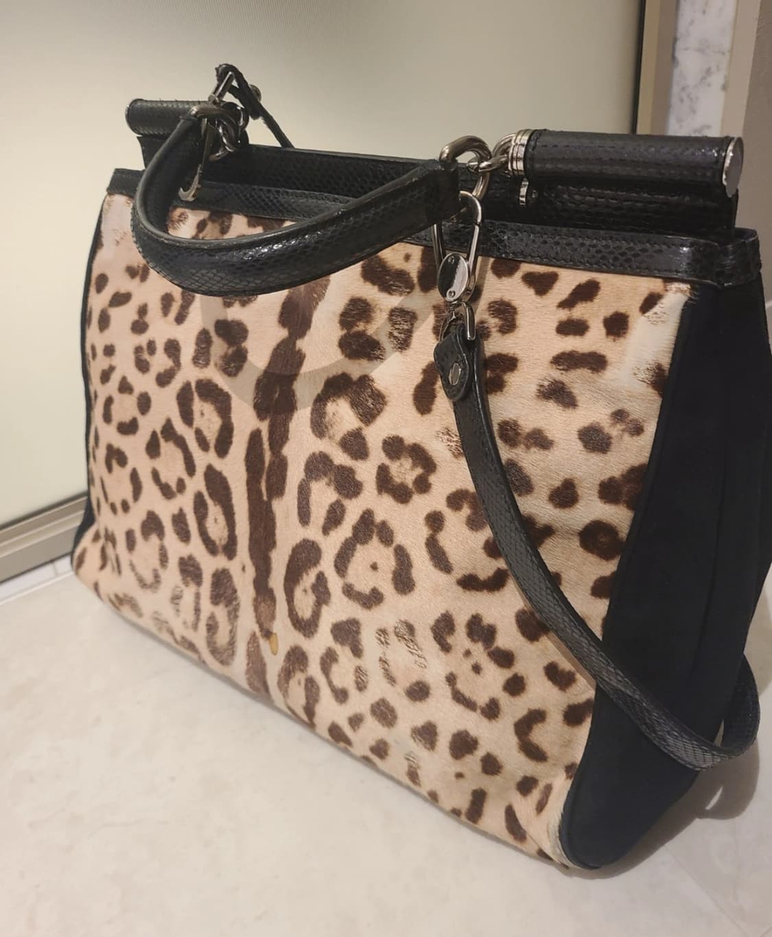 돌체앤가바나Dolce & Gabbana 송치 레오파드 호피 핸드백 상품이미지3